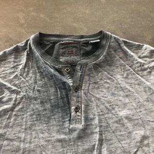 Thread and cloth short sleeve Henley